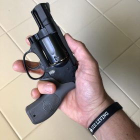 Smith & Wesson bodyguard 38 Firearms For Sale